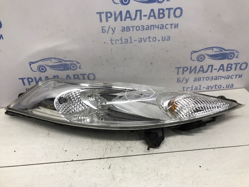 Поворотник правый Nissan Juke 2010-2019 F15 1.6 turbo MR16DDT 261201kl0b Б/У