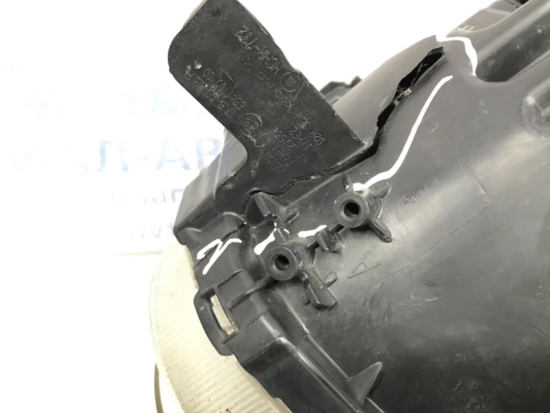 Фара правая галоген Juke 2010-2019 F15 1.6 turbo MR16DDT Фара правая галоген Juke 2010-2019 F15 1.6 turbo MR16DDT