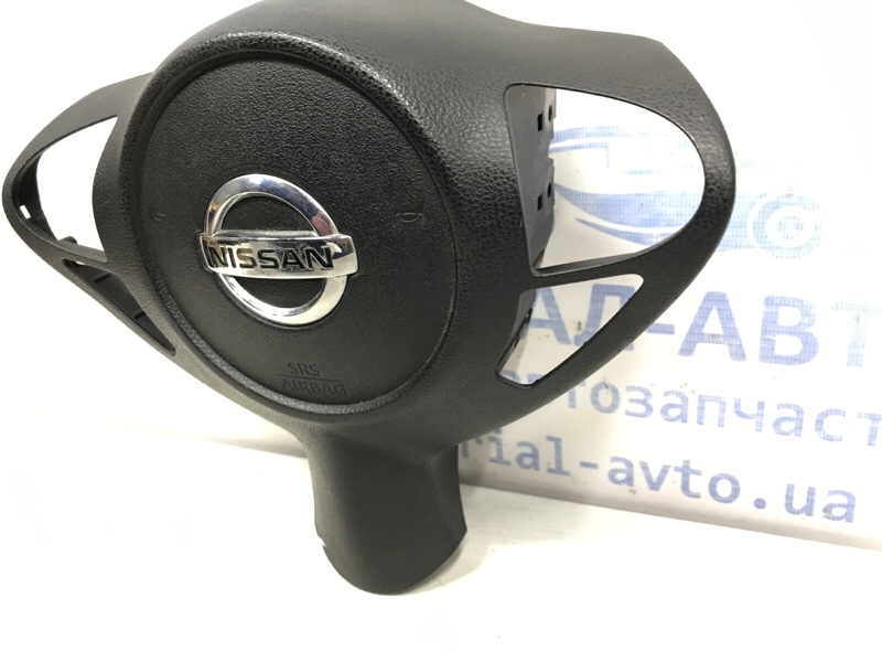 Подушка безопасности в руль Nissan Juke F15 1.6 turbo MR16DDT