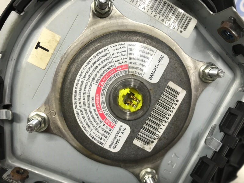 Подушка безопасности в руль Juke 2010-2019 F15 1.6 turbo MR16DDT