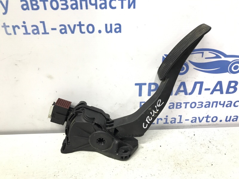Педаль газа Chevrolet Cruze 2009-2016 J300 1.6 бензин F16D4 13252704 Б/У