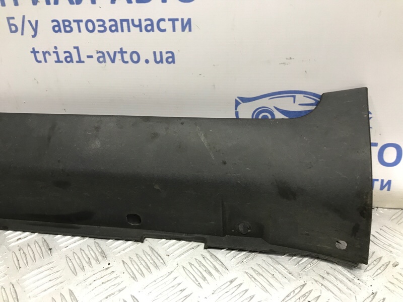 Накладка порога внешняя левая задняя Chevrolet Captiva C140 2.2 diesel Z22D1