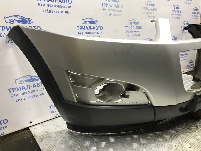 Бампер передний Chevrolet Captiva C140 2.2 diesel Z22D1 Бампер передний Chevrolet Captiva C140 2.2 diesel Z22D1