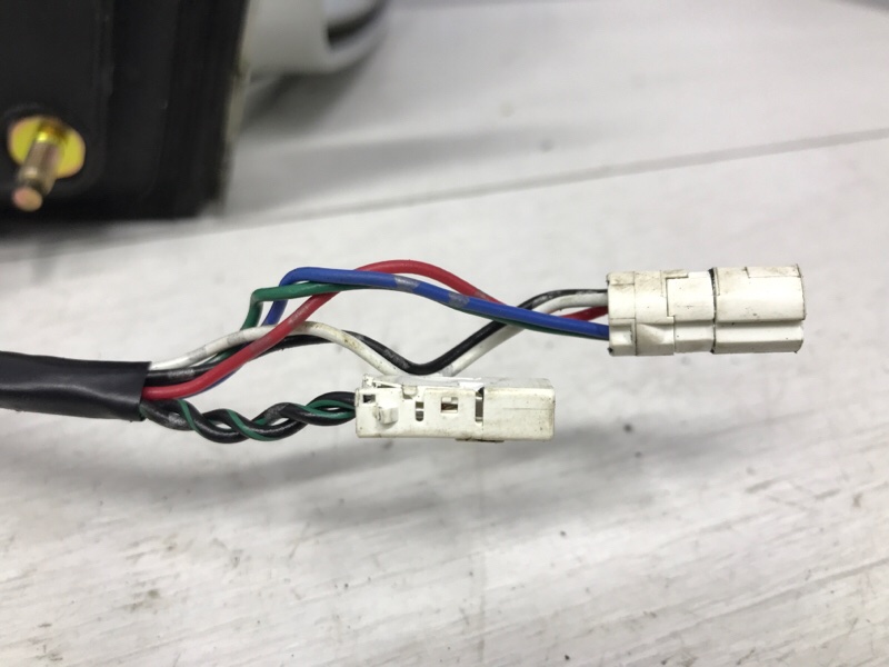 Зеркало правое Camry 2001-2006 XV30 2.4 Бензин 2AZFE Зеркало правое Camry 2001-2006 XV30 2.4 Бензин 2AZFE