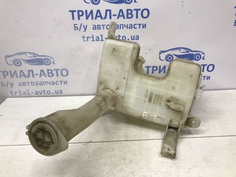 Бачок омывателя Lancer 2003-2009 9 1.6 бензин 4G18 Бачок омывателя Lancer 2003-2009 9 1.6 бензин 4G18