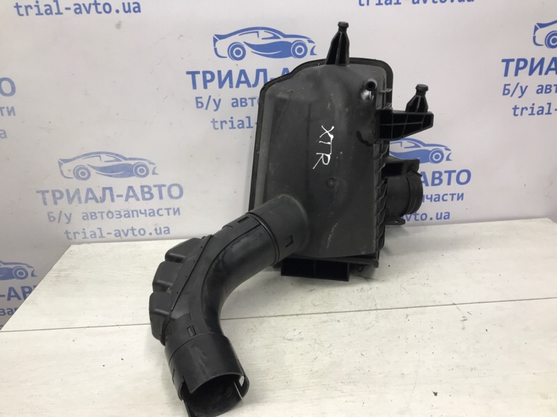 Корпус воздушного фильтра Nissan X-Trail T31 2.0 Diesel M9R