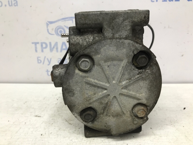 Компрессор кондиционера Lancer 2003-2009 9 1.6 бензин 4G18 Компрессор кондиционера Lancer 2003-2009 9 1.6 бензин 4G18