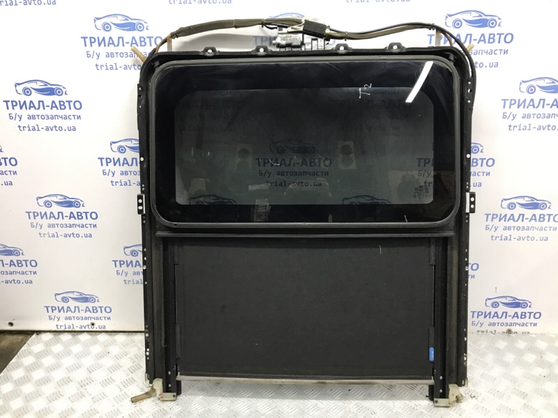 Запчасть люк в сборе Hyundai Tucson 2004-2009 JM 2.0 diesel D4EA 816202E000 Б/У Люк в сборе Hyundai Tucson 2004-2009 JM 2.0 diesel D4EA 816202E000 Б/У