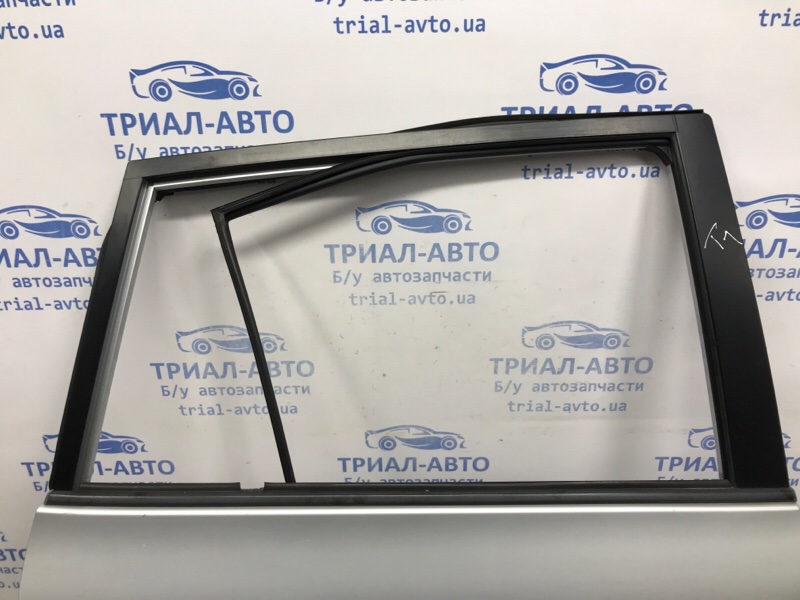 Дверь задняя правая RAV 4 2005-2012 A30 2.0 бензин 1AZFE