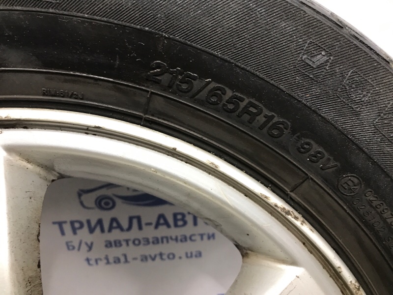 Запаска с резиной Hyundai Tucson JM 2.0 diesel D4EA Запаска с резиной Hyundai Tucson JM 2.0 diesel D4EA