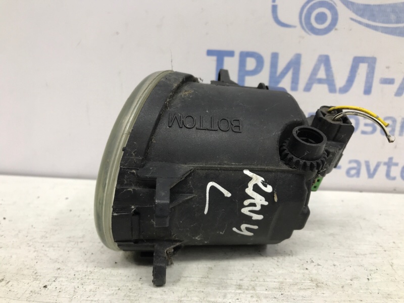 Фара противотуманная левая RAV 4 2005-2012 A30 2.0 бензин 1AZFE Фара противотуманная левая RAV 4 2005-2012 A30 2.0 бензин 1AZFE