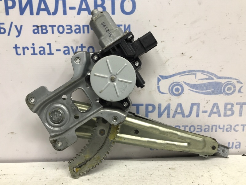 Стеклоподъемник задний правый Mitsubishi Lancer 2007-2017 10 1.5 бензин 4a91 5743A066 Б/У