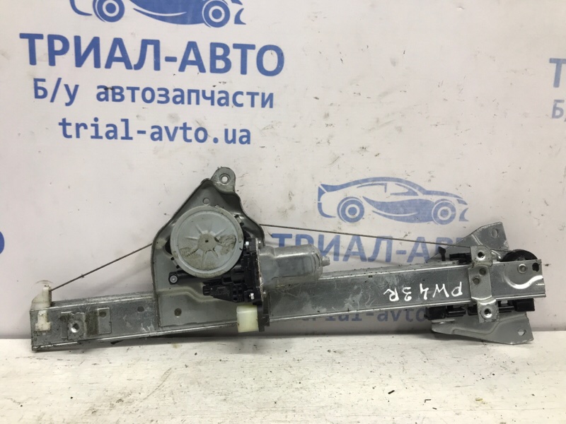 Стеклоподъемник задний правый Mitsubishi Pajero Wagon 2006-2022 4 3.2 Дизель 4M41 5743A090 Б/У