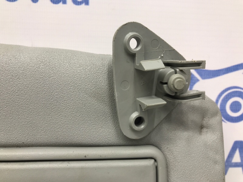 Козырек солнцезащитный правый Lancer 2007-2017 10 1.5 бензин 4a91 Козырек солнцезащитный правый Lancer 2007-2017 10 1.5 бензин 4a91