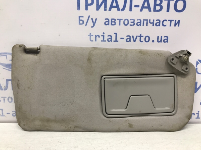 Козырек солнцезащитный правый Mitsubishi Pajero Wagon 2006-2022 4 3.2 Дизель 4M41 7620A680HA Б/У