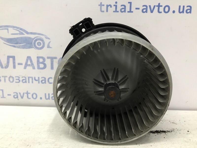 Моторчик печки Pajero Wagon 2006-2022 4 3.2 Дизель 4M41