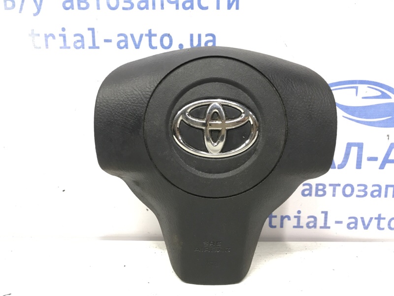 Подушка безопасности в руль Toyota RAV 4 2005-2012 A30 2.0 бензин 1AZFE 4513042100B0 Б/У