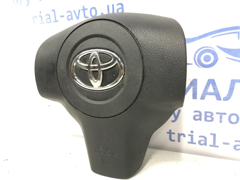 Подушка безопасности в руль Toyota RAV 4 A30 2.0 бензин 1AZFE