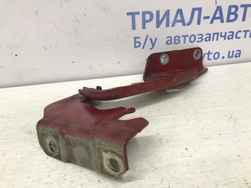 Петля капота левая Mitsubishi Lancer 10 1.5 бензин 4a91