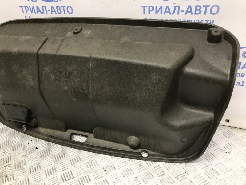 Обшивка крышки багажника Lancer 2007-2017 10 1.5 бензин 4a91