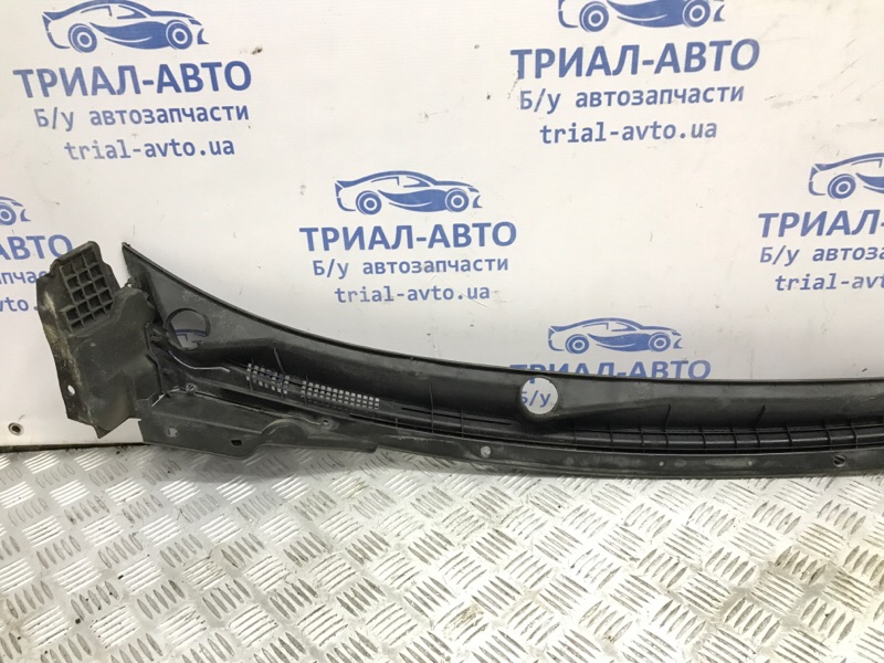 Дефлектор дворников Lancer 2007-2017 10 1.5 бензин 4a91