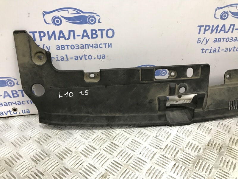 Накладка передней панели Lancer 2007-2017 10 1.5 бензин 4a91