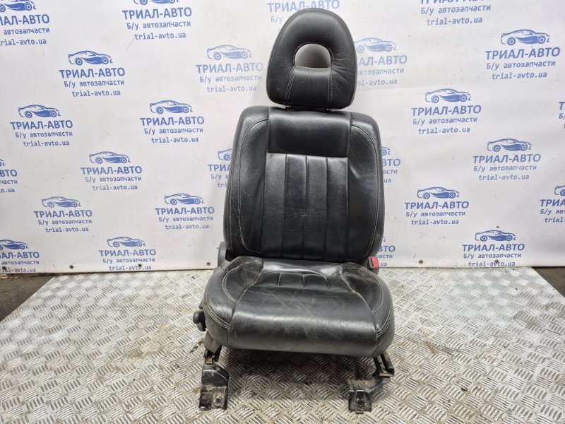 Сиденье переднее правое Mitsubishi Pajero Sport 1996-2008 K9 2.5 Diesel 4D56 МКПП MR651149 Б/У