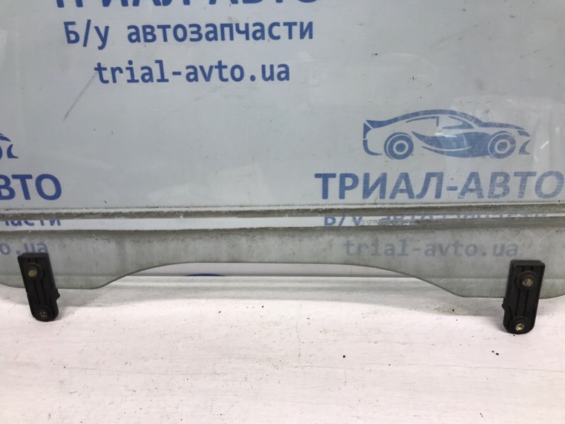 Стекло двери переднее левое Tucson 2004-2009 JM 2.0 diesel D4EA Стекло двери переднее левое Tucson 2004-2009 JM 2.0 diesel D4EA