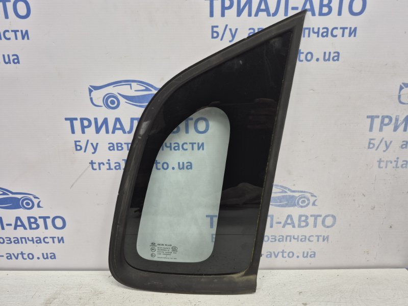 Стекло в кузов заднее правое Hyundai Tucson 2004-2009 JM 2.0 diesel D4EA 878202E000 Б/У