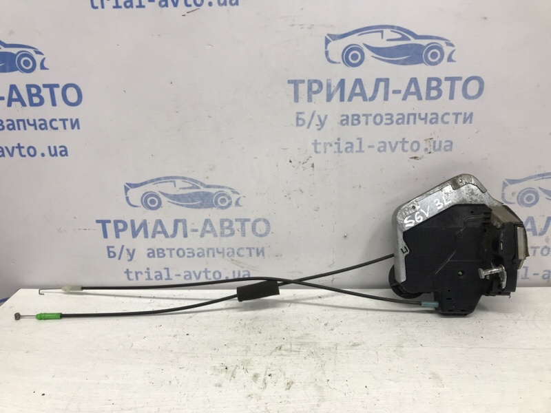 Замок двери задний левый Suzuki Grand Vitara 2005-2016 JT 2.0 Бензин J20A 8235065J11 Б/У