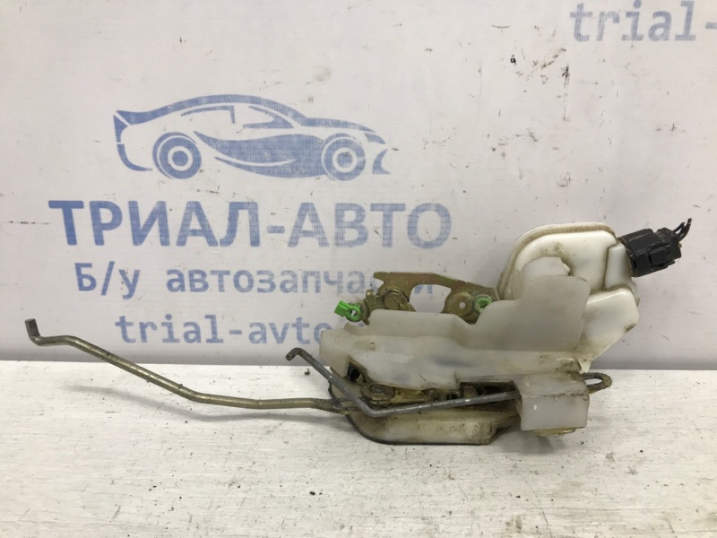 Замок двери передний правый Mitsubishi Pajero Sport 1996-2008 K9 2.5 Diesel 4D56 МКПП MR313126 Б/У