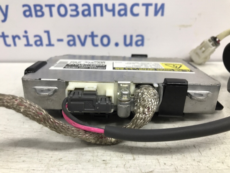 Блок розжига ксеноновой фары RX 350 2003-2009 XU30 3.5 Бензин 2GRFE Блок розжига ксеноновой фары RX 350 2003-2009 XU30 3.5 Бензин 2GRFE