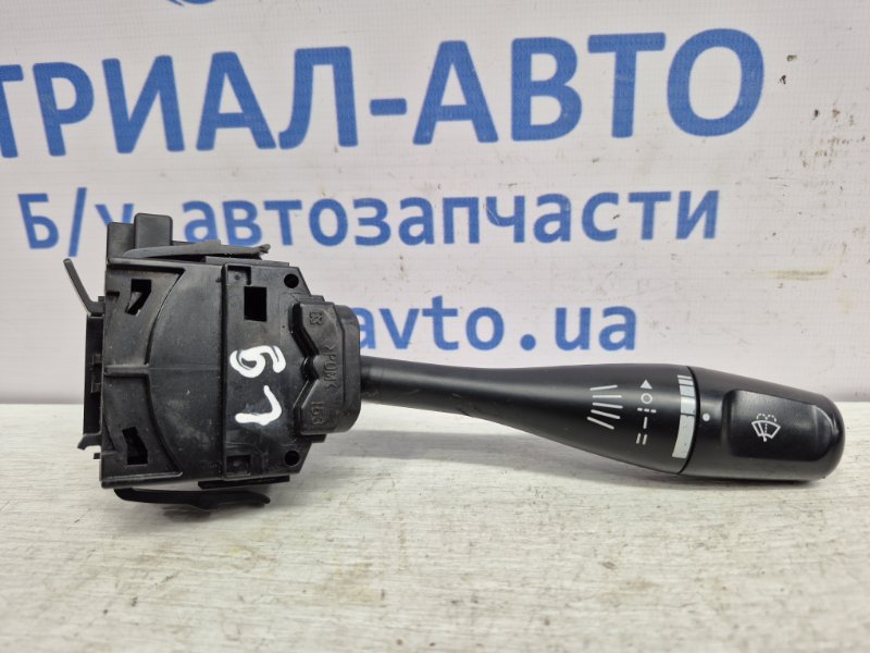 Переключатель подрулевой правый(дворники) Mitsubishi Lancer 2003-2009 9 1.6 бензин 4G18 8612A001 Б/У