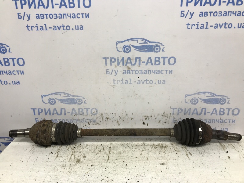 Привод задний левый Chevrolet Captiva 2011-2018 C140 2.2 diesel Z22D1 92192421 Б/У