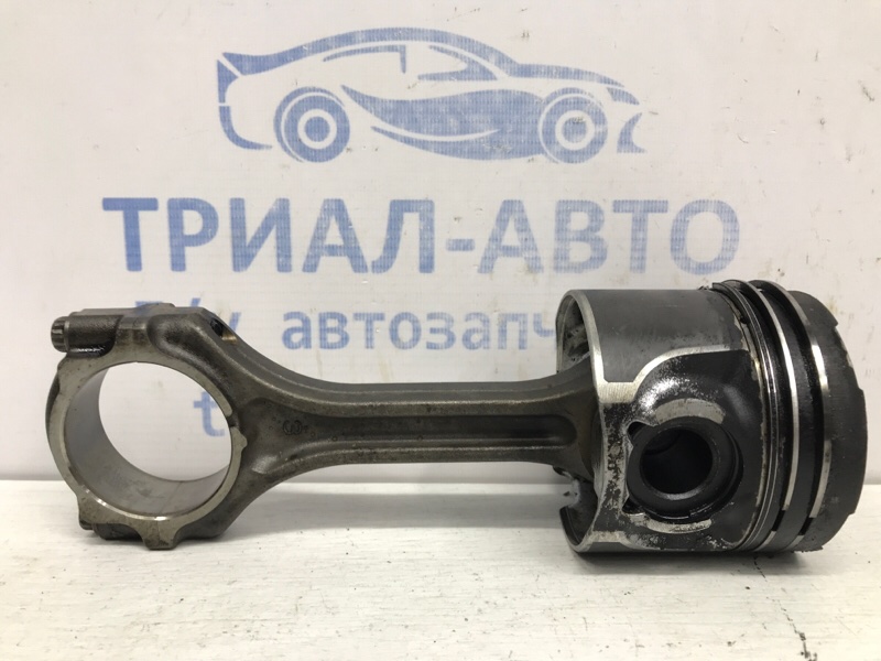 Поршень с шатуном Mitsubishi ASX 2010- GA 1.8 Diesel 4N13 1110C205 Б/У
