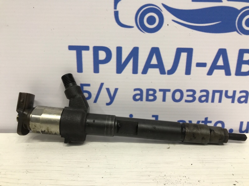 Форсунка топливная Mitsubishi ASX 2010- GA 1.8 Diesel 4N13 1465A323 Б/У