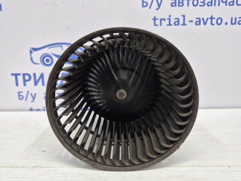 Моторчик печки Qashqai 2013-2022 J11 1.5 Diesel K9K Моторчик печки Qashqai 2013-2022 J11 1.5 Diesel K9K