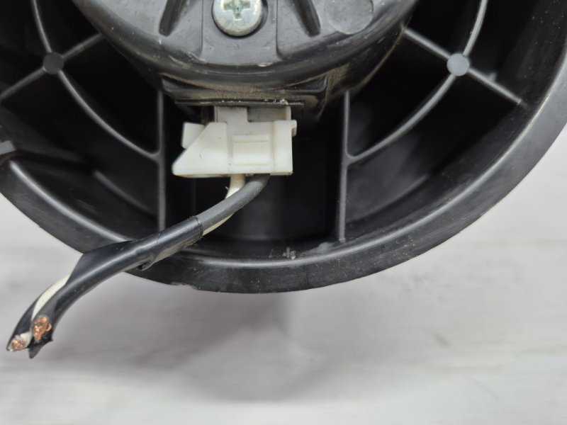 Моторчик печки Qashqai 2013-2022 J11 1.5 Diesel K9K Моторчик печки Qashqai 2013-2022 J11 1.5 Diesel K9K