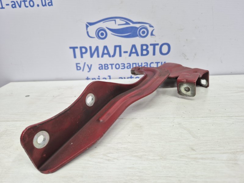 Петля капота правая Qashqai 2013-2022 J11 1.5 Diesel K9K
