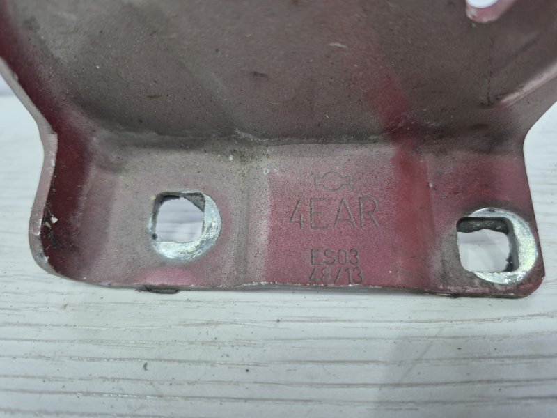 Петля капота правая Qashqai 2013-2022 J11 1.5 Diesel K9K