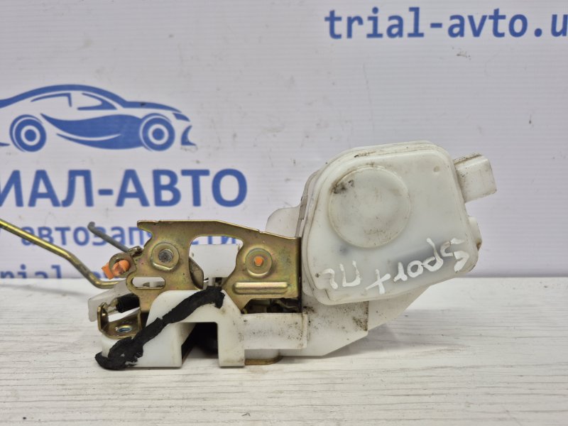 Замок двери передний левый Pajero Sport 1996-2008 K9 2.5 Diesel 4D56 МКПП