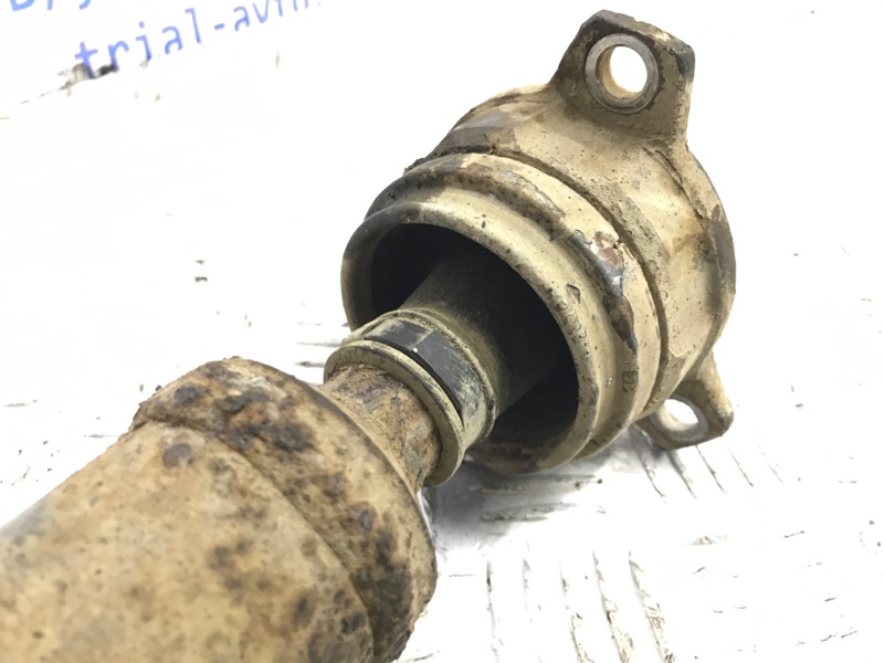 Вал карданный передний правый Mitsubishi Pajero Sport K9 2.5 Diesel 4D56 МКПП Вал карданный передний правый Mitsubishi Pajero Sport K9 2.5 Diesel 4D56 МКПП