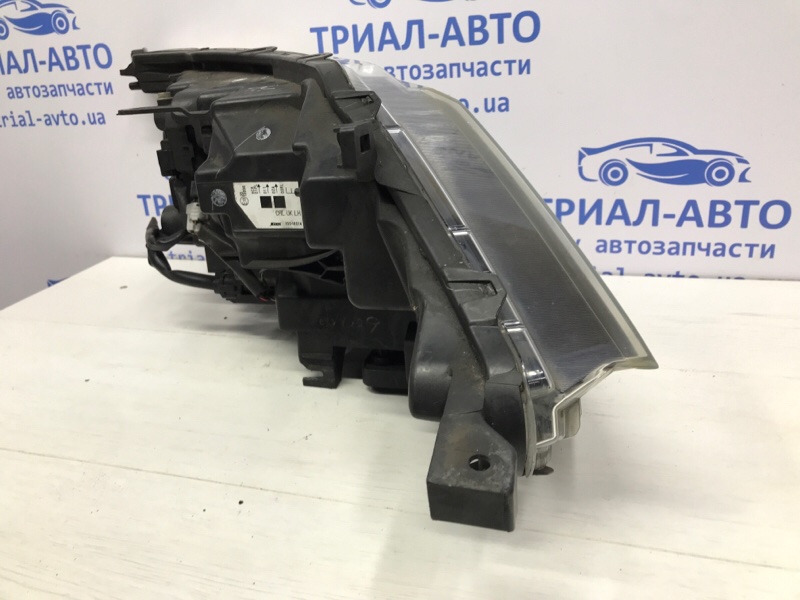 Фара левая галоген Qashqai 2013-2022 J11 1.5 Diesel K9K