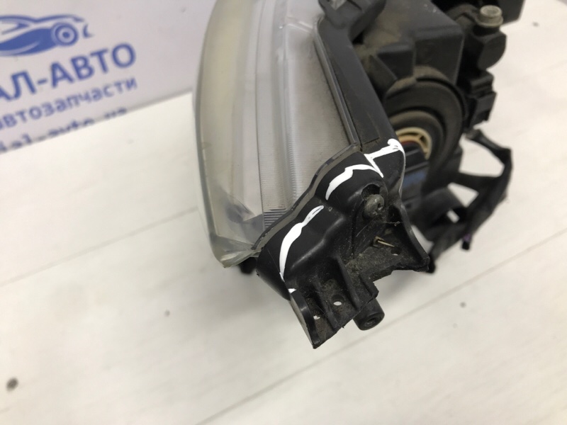 Фара левая галоген Qashqai 2013-2022 J11 1.5 Diesel K9K