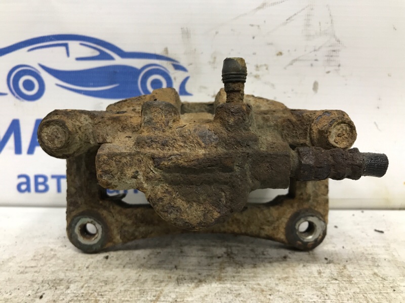 Суппорт задний правый Mitsubishi Outlander XL 2.2 diesel 4N14