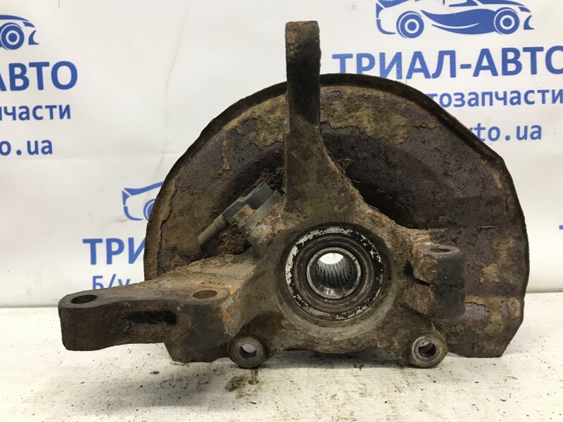 Кулак поворотный правый со ступицей Mitsubishi Lancer 2003-2009 9 1.6 бензин 4G18 MR491322 Б/У