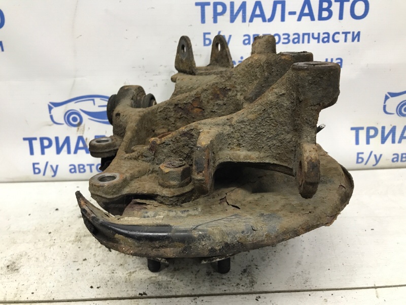 Цапфа задняя правая со ступицей Toyota RAV 4 A30 2.0 бензин 1AZFE Цапфа задняя правая со ступицей Toyota RAV 4 A30 2.0 бензин 1AZFE