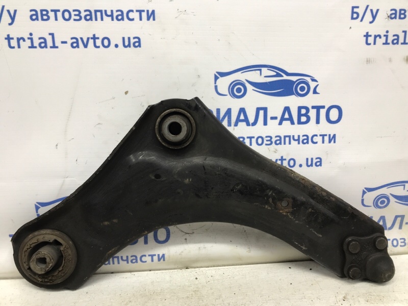 Рычаг левый Megane 2009-2016 3 1.5 Diesel K9K