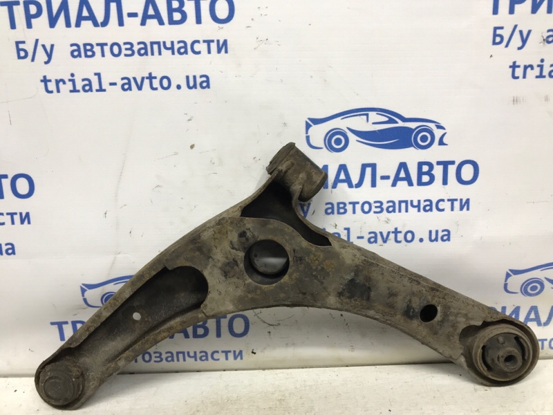 Рычаг правый Lancer 2007-2017 10 1.5 бензин 4a91