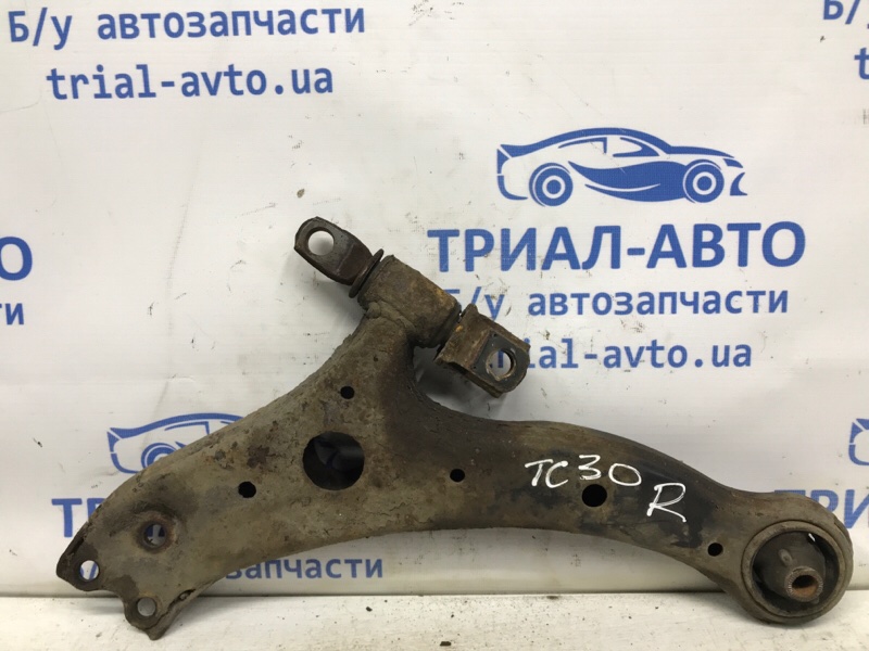 Рычаг правый Toyota Camry 2001-2006 XV30 2.4 Бензин 2AZFE 4806833050 Б/У